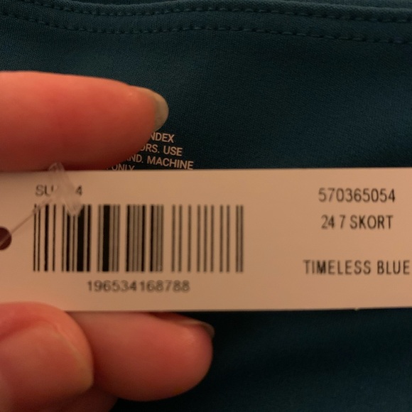 XL 24/7 Soma Skirt with built in shorts and pockets NWT - Picture 6 of 10